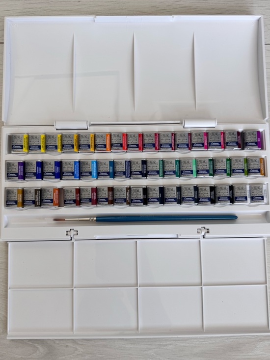 Winsor & Newton Other - Winsor & Newton Cotman Watercolour Studio Set – 46 Piece – Artist Paint Set
